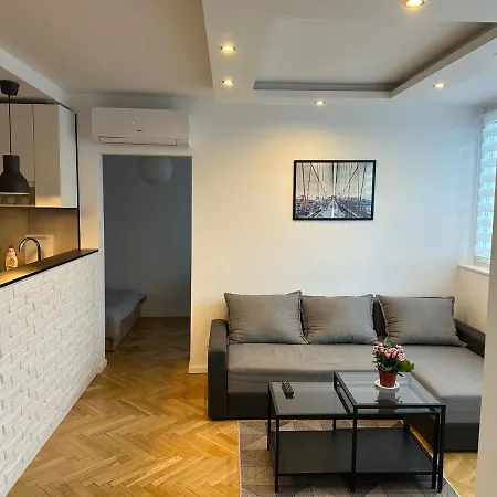 Project Comfort Grzybowska 30/1211 *