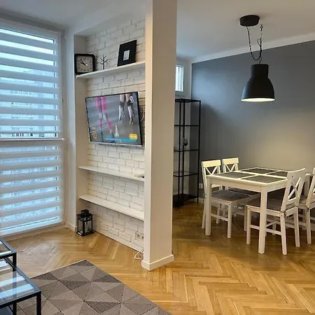 Daire Project Comfort Grzybowska 30/1211 Varşova